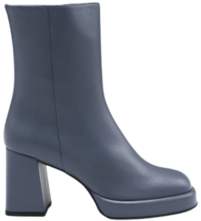 9804 Heeled Bootie